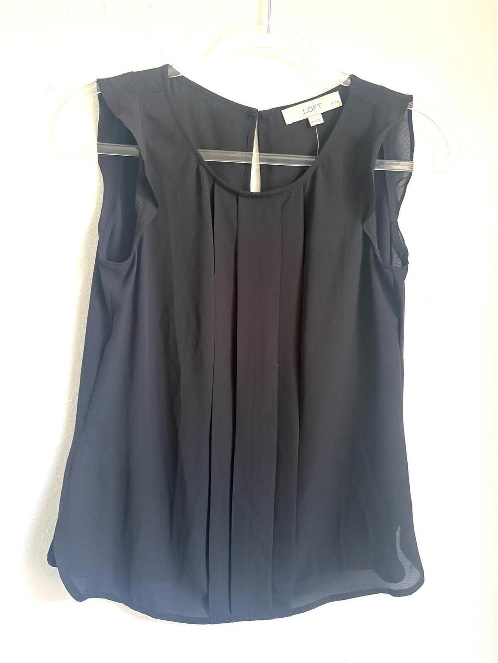 Ann Taylor LOFT | NWT Black Flutter Cap Sleeve Pleated Sleeveless Shirt Size SP